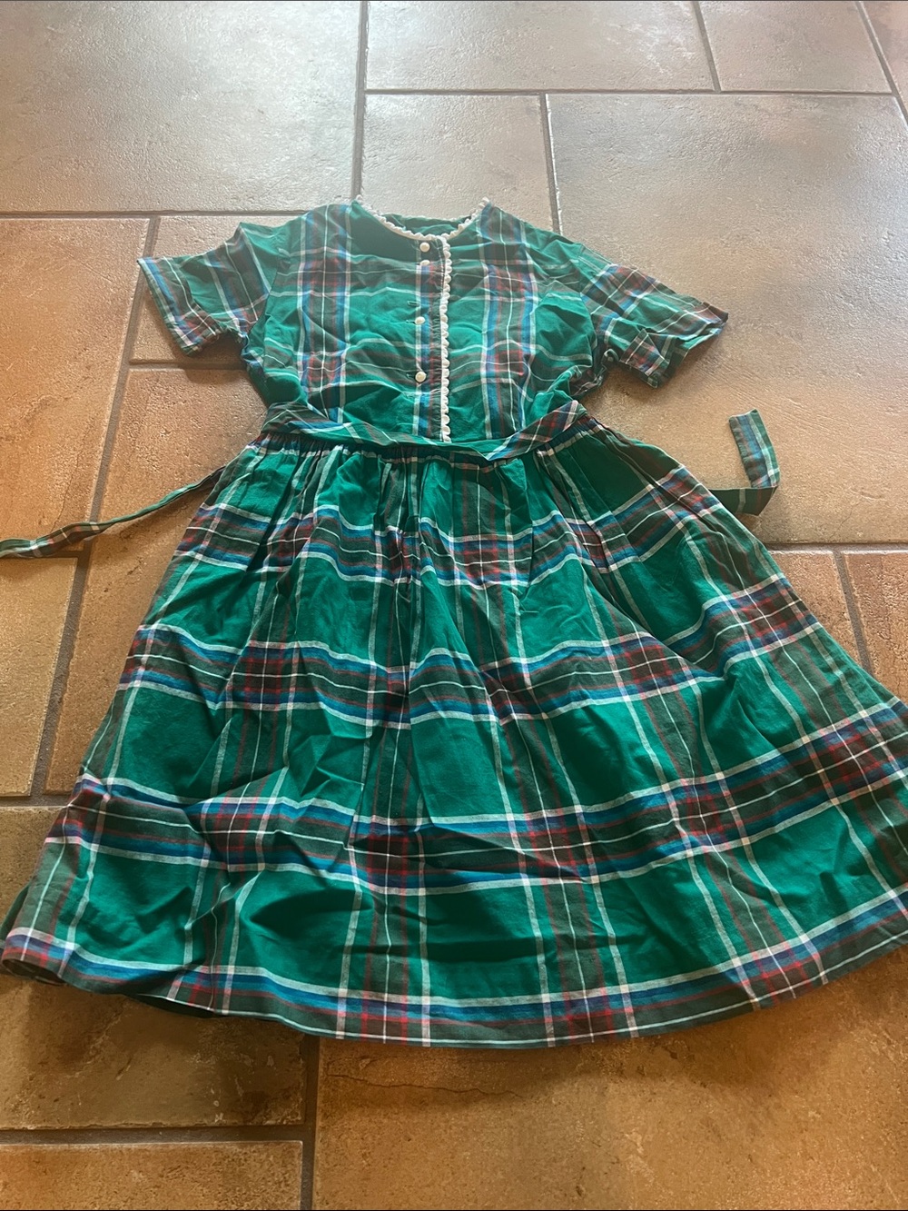 VINTAGE 1970’s GIRL’s PLAID DRESS